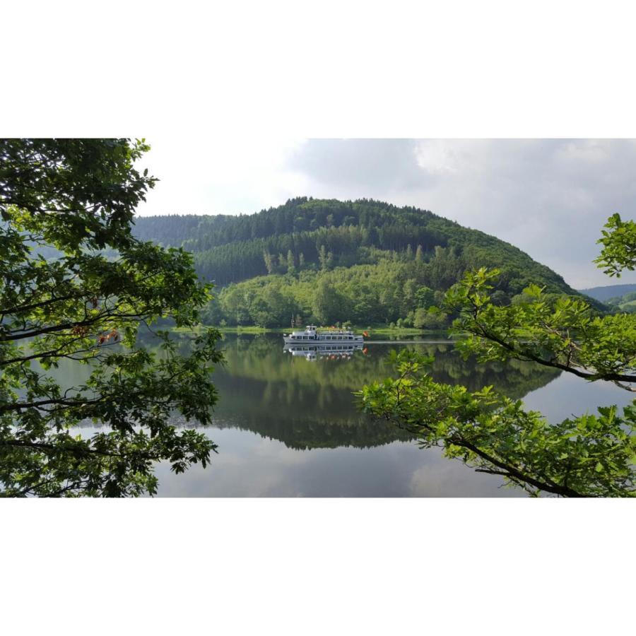 Vivanatura Eifelferienhaus Einruhr Bagian luar foto